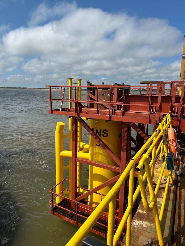 Marine construction works where grouted connections are used